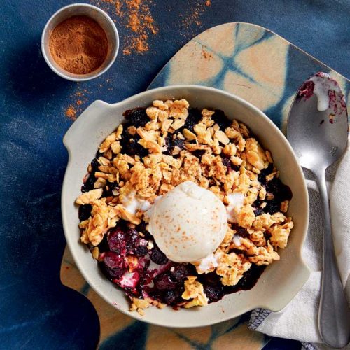 Blueberry crumble for one