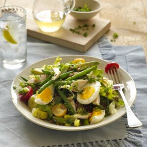 Chicken Niçoise salad