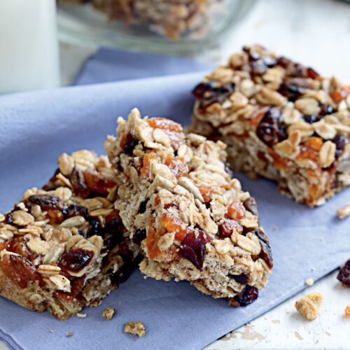 School lunch-box baking