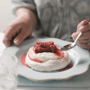 Spiced vacherin with baked rhubarb and Greek yoghurt