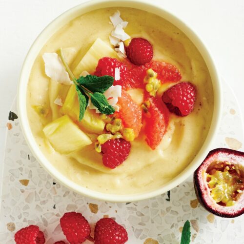 Tropical coconut smoothie bowl